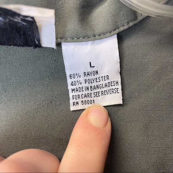 Lisa Joseph large army green casual short sleeve button up women’s top blouse - Picture 4 of 6